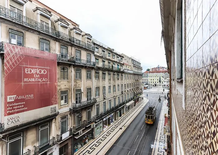 Silver Flower - Flat In Center 3*