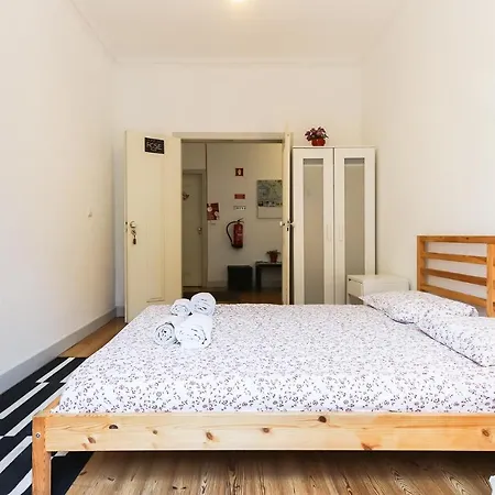Silver Flower - Flat In Center Casa de hóspedes 3*